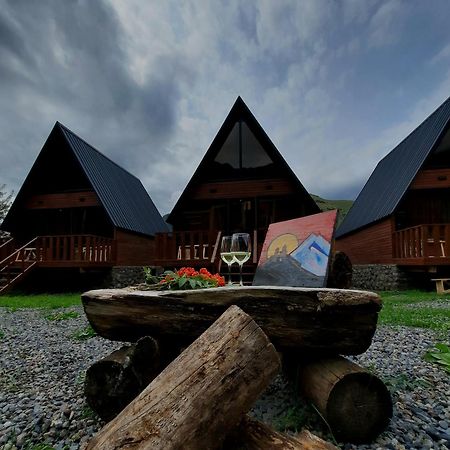 Trip Zone Kazbegi Stepantsminda Exterior foto
