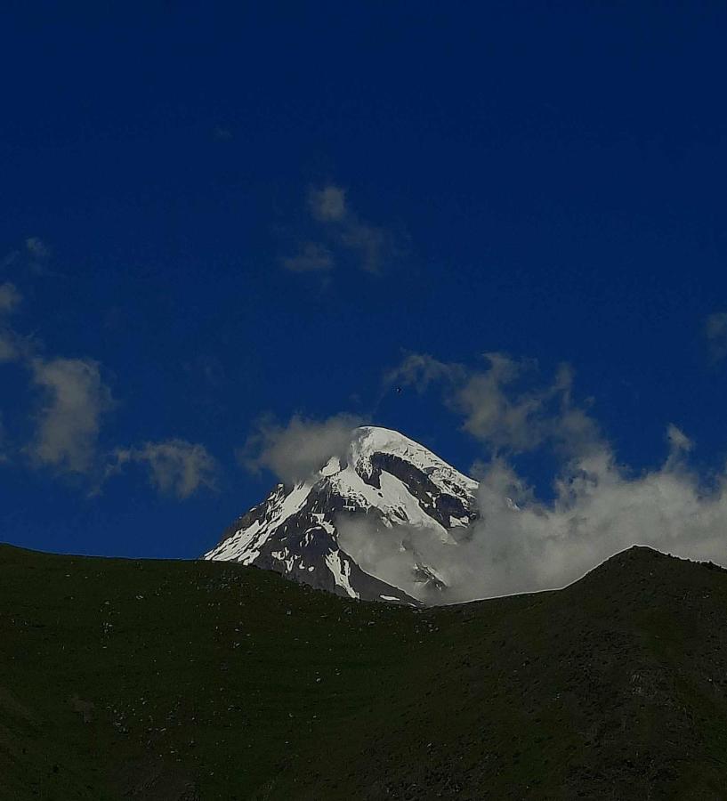 Trip Zone Kazbegi Stepantsminda Exterior foto