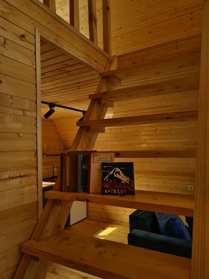 Trip Zone Kazbegi Stepantsminda Exterior foto