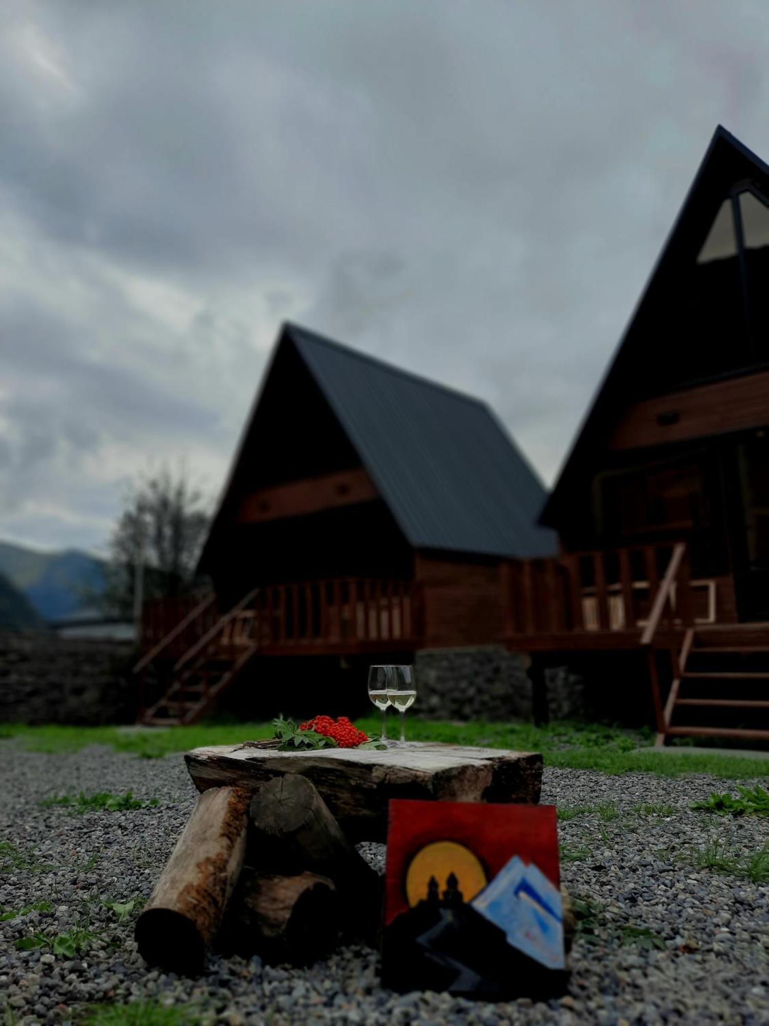 Trip Zone Kazbegi Stepantsminda Exterior foto