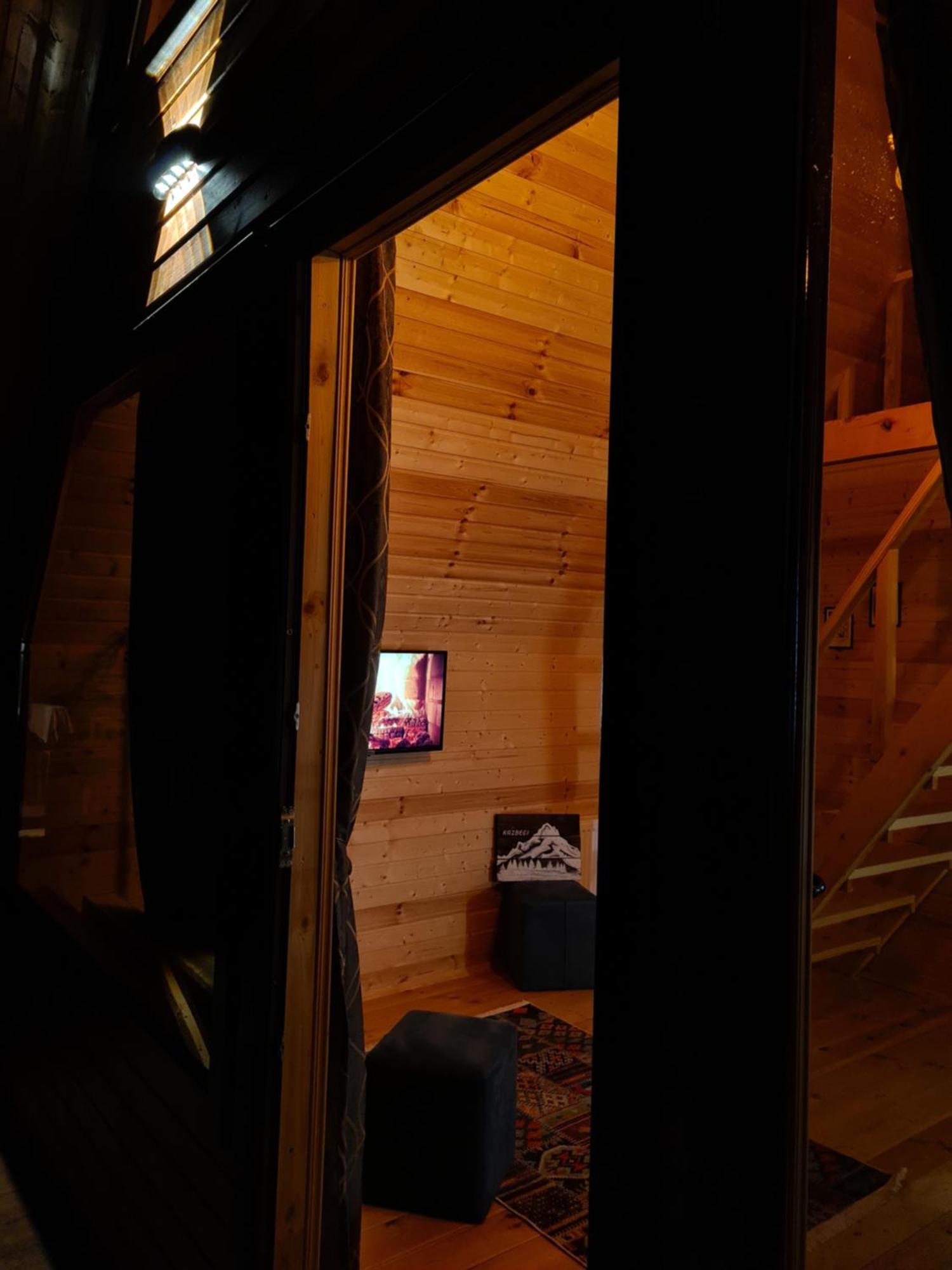 Trip Zone Kazbegi Stepantsminda Exterior foto