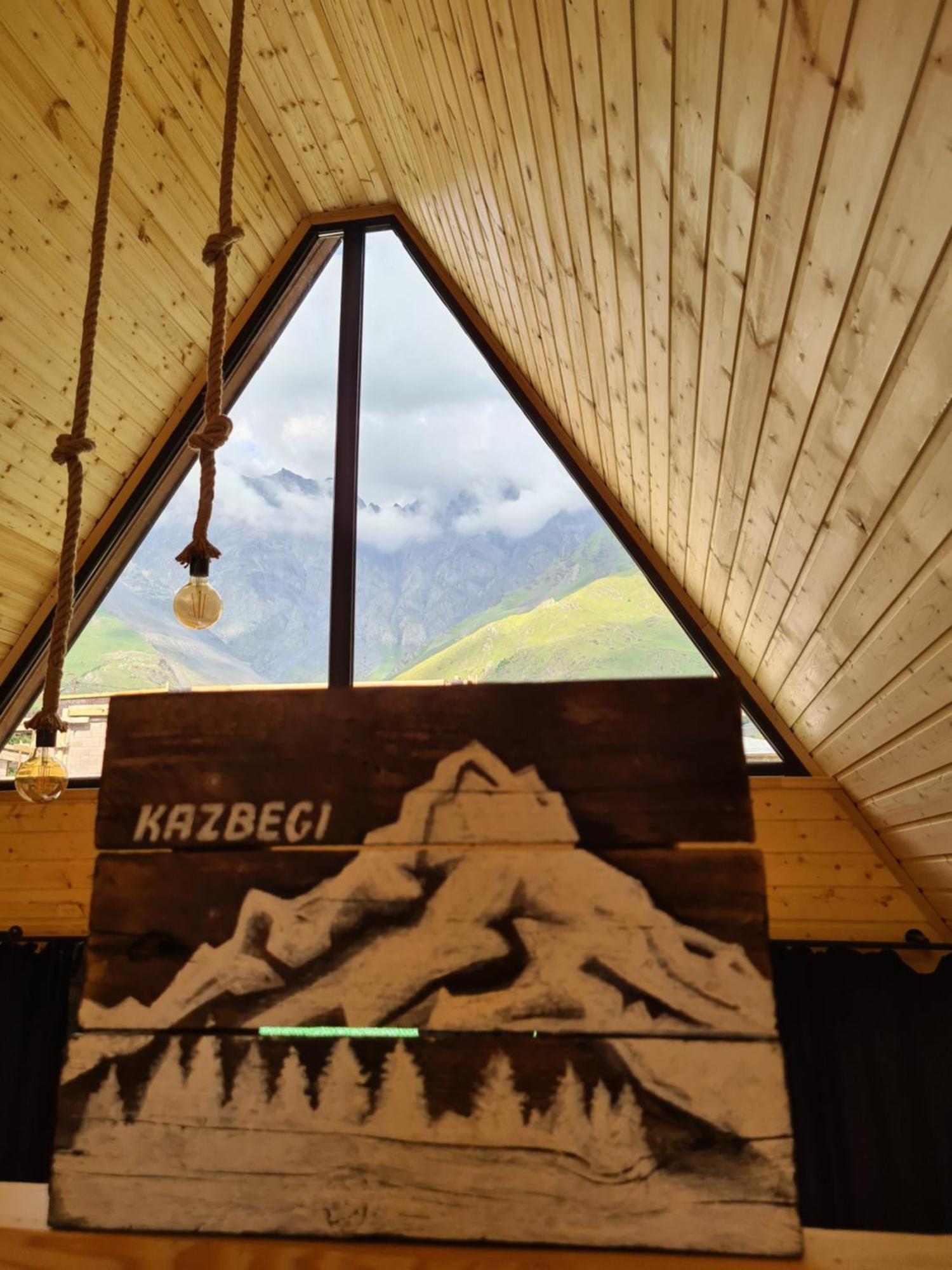 Trip Zone Kazbegi Stepantsminda Exterior foto